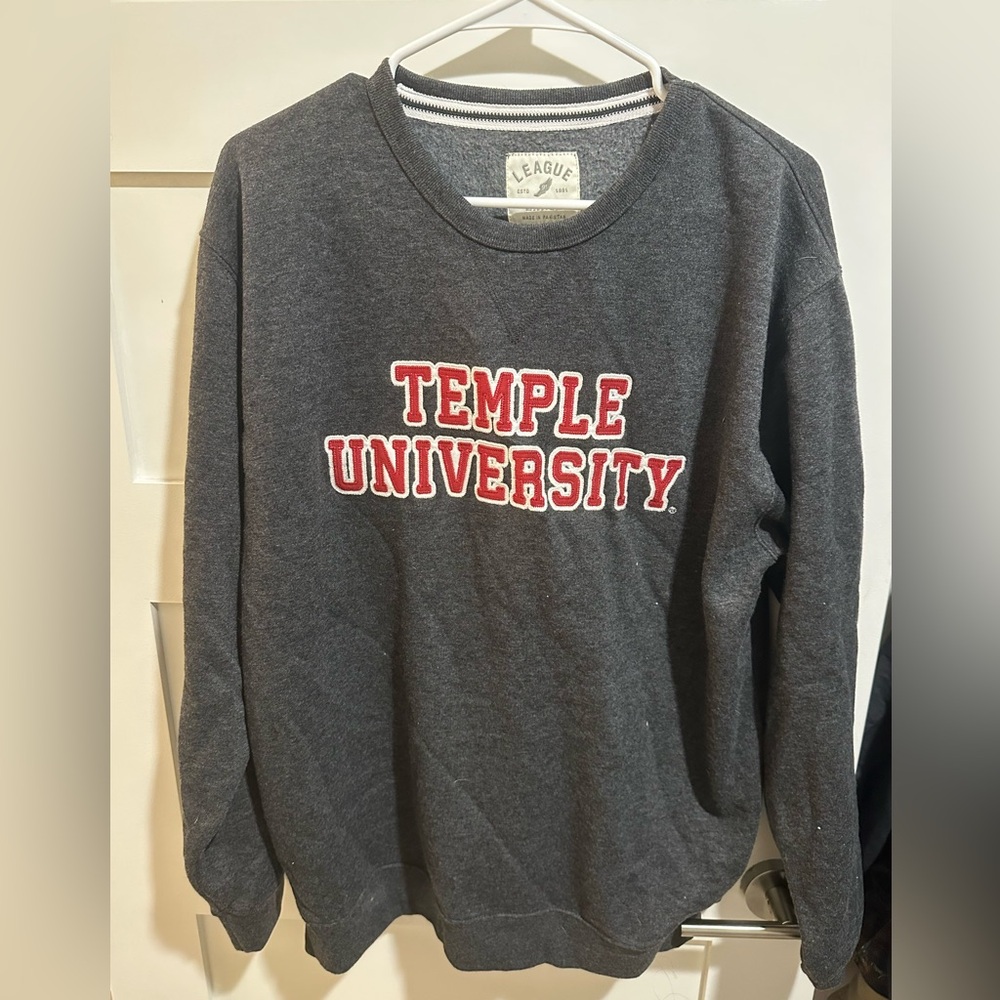 Temple crewneck
